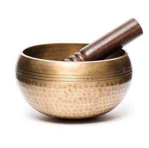 ชามร้องเพลงแบบทิเบตโบราณ ชุบทอง ขัดเงา พร้อมไม้ตี สำหรับการผ่อนคลายและการทำสมาธิ - Product Image 3