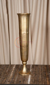 Elegant metal vases blend modern artistry with nature's <b>touch</b> uses all season product supplie to customized prices new designs - Product Image 4