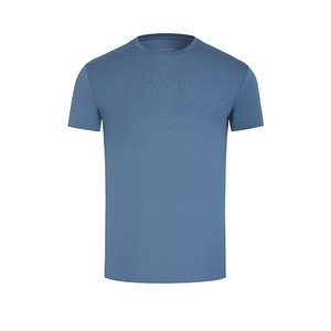 เสื้อยืดสีขาวผสมกราฟิกแบบระเหิดผ้าฝ้ายโพลีเอสเตอร์100% ตามสั่ง - Product Image 6