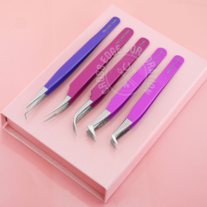 Pince à épiler professionnelle avec embouts en fibre, conception antidérapante et marque de marque privée - Product Image 1