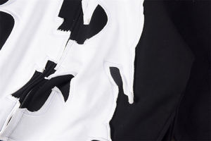 Sweats à capuche élégants pour hommes avec des motifs en relief lisses et un tissu en polaire douillet et chaud pour un usage quotidien décontracté - Product Image 4