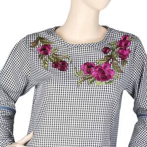 Blusa a Cuadros Bordada para Mujer - Blanco y Negro - Product Image 4