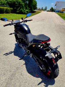 Moto Ducati Monster d'occasion 2025 à prix réduit à vendre - Product Image 4