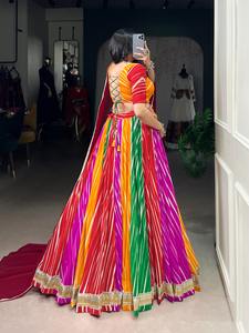 Georgette แฟชั่นที่มี leheriya พิมพ์ lehenga choli ผู้ผลิตและผู้จำหน่ายจากอินเดียในอัตราขายส่ง - Product Image 4