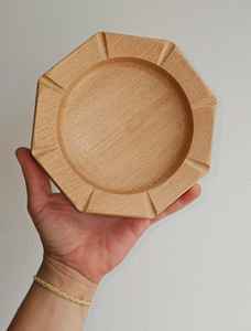 Cendrier classique en bois massif |   Cendrier artisanal avec finition polie |   Cendrier écologique réutilisable - Product Image 4