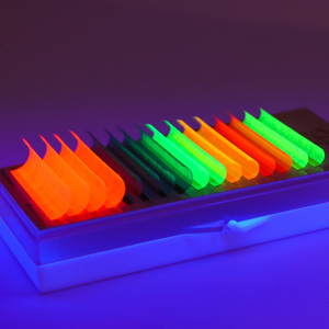 Pestañas CharmLash de Volumen Completo, Únicas, con Luces LED de Neón, 0.03 0.05 0.07, Pestañas de Seda Súper Suaves con Luces de Neón, Venta al por Mayor, Pestañas de Seda de 0.07mm, Esponjosas - Product Image 5