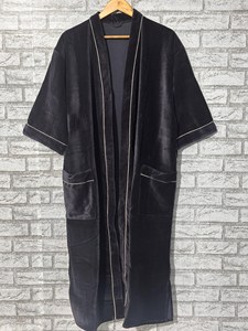 Pijama de Invierno para Mujer, de Terciopelo Negro, Estampado Animal, Manga Tres Cuartos, 100% Algodón, Cierre con Cordón, Suave y Cómodo - Product Image 1