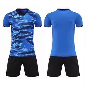 Nouvel ensemble de maillots de football personnalisés en gros, de bonne qualité, respirant, sublimation, uniforme de sport pas cher, maillot de football pour adultes - Product Image 3
