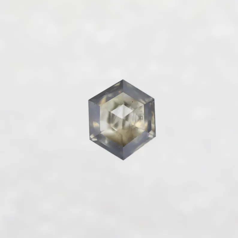 สีน้ำตาล