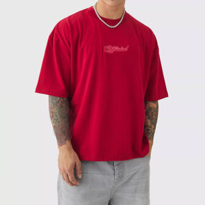 Camiseta de Verano Larga para Hombre, Diseño OEM, 100% Algodón Tejido, Cuello Redondo, Casual, Impresión Digital, Transpirable, Hecha en Pakistán - Product Image 1