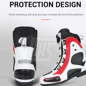 Botas de Motociclismo de Cuero Resistente con Suela Flexible para Carreras de Motos, Turismo y Actividades al Aire Libre - Product Image 2