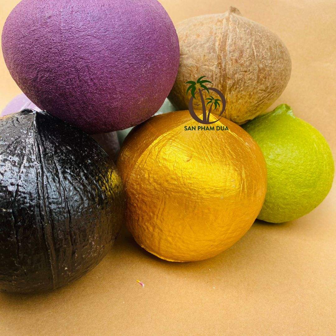 natural color of coconut shell