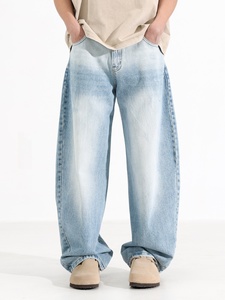 جينز رجالي مخصص بتصميم عتيق، قابل للغسل، مناسب للربيع/الصيف/الشتاء، بخصر متوسط وساق واسعة، مصنوع من قماش الدنيم القطني 100٪، مناسب للملابس الشبابية - Product Image 4