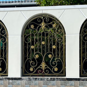 Proveedor de Vietnam ofrece PUERTAS DE HIERRO duraderas para casas con líneas artísticas elegantes y artesanales de alta calidad - Product Image 3