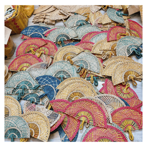 Straw Seagrass Hand <b>Fan</b> Natural seagrass hand <b>fan</b> for beach <b>weddings</b> party décor and personal cooling Vietnam - Product Image 3