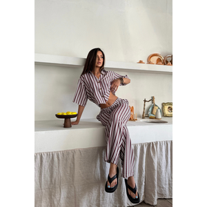 Conjunto de Top Corto a Rayas Borgoña y Pantalones Holgados de Modal para Mujer - Product Image 6