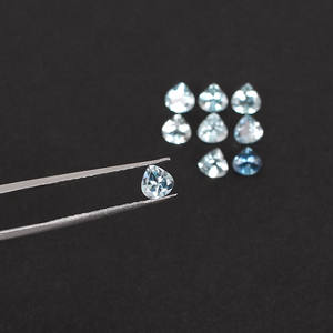 Corte de corazón de Aguamarina brasileña natural 5x5mm 3,30 Cts 9 PCS Lote de piedras preciosas sueltas para la fabricación de joyas - Product Image 2