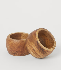 Anneaux de serviette en bois d'acacia écologiques et luxueux - Décoration de maison et de mariage personnalisable de haute qualité - Product Image 1