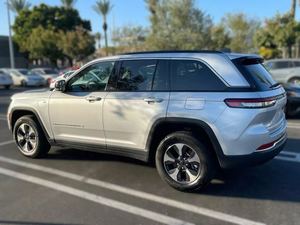 ทำความสะอาดใช้2024รถจี๊ปแกรนด์เชอโรกี4WD 4xe - Product Image 2