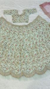 DESIGNER CHINON SOIE IMPRESSION NUMÉRIQUE BRODERIE SÉQUENCE TRAVAIL LEHENGA CHOLI DUPATTA GRIS Pakistanais Wedding Party Wear - Product Image 4