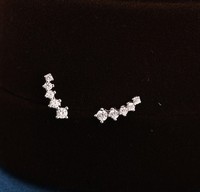 Boucles d'oreilles clous minimalistes en argent sterling 925 avec zircon CZ étoile filante, barre incurvée en zircon, bijoux empilables, cadeau unisexe pour fête