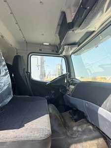 Nuovissimo 2023 10TON MITSU BISHI FU così gru PICKUP LM con VGC 6 cilindri trasmissione automatica - Product Image 3