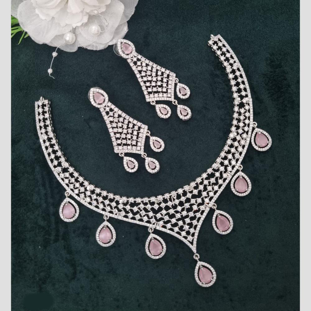 สีชมพูอ่อน