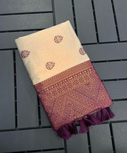 Magnifique Saree en georgette pour femme avec broderie exclusive et superbe look fantaisie pour les mariages et les occasions festives - Product Image 5