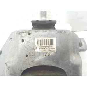 เสาค้ำด้านหน้าขวา มินิวัน ซีรีส์ที่ 2 6778645-01 (06>13) - Product Image 4