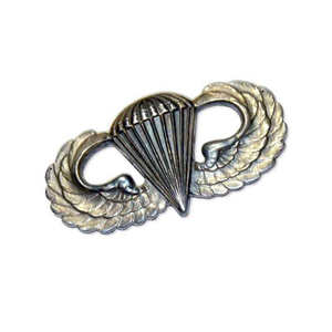 Parche de Insignia del Ejército Aéreo Británico 2025, Personalizado, Color Verde Oliva y Negro, Alas de Paracaidista, Tela de Fieltro Tejida, Decoración de Encaje, PVC, Venta en Pakistán - Product Image 6