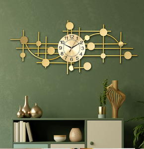 <span class=keywords><strong>Orologio</strong></span> <span class=keywords><strong>da</strong></span> <span class=keywords><strong>parete</strong></span> in metallo nero caratterizzato <span class=keywords><strong>da</strong></span> una Silhouette ad <span class=keywords><strong>albero</strong></span> <span class=keywords><strong>della</strong></span> <span class=keywords><strong>vita</strong></span> e numeri romani per un Look ispirato alla natura. - Product Image 2