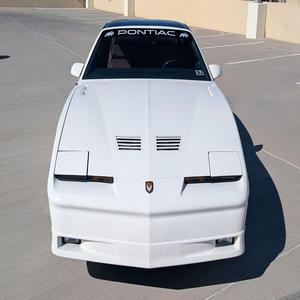 Pontiac Firebird 20th Anniversary Turbo Trans AM de 1989 - Product Image 1