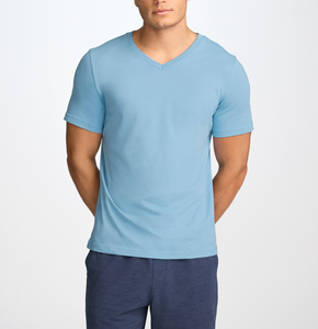 T-shirt à col en V 100% coton de qualité supérieure avec logo personnalisé à manches courtes et options multicolores 180 GSM semi-ajusté pour homme - Product Image 4