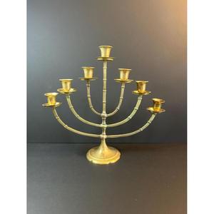 Menorá de 7 Brazos Artesanal, Candelabro de Lujo Decorativo de Latón para Mesa, Portavelas para Decoración de Navidad, Bodas y Hanukkah - Product Image 2