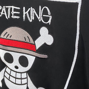 Chaqueta universitaria de nueva moda para hombre, chaqueta de béisbol universitaria de invierno de manga larga con cuello levantado y logotipo bordado personalizado - Product Image 3