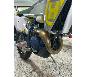Nouvelle Moto Tout-Terrain <span class=keywords><strong>Husqvarna</strong></span> FX 450 2026 – État Impeccable - Product Image 4