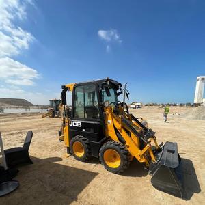 Chargeuse-pelleteuse compacte J-C-B 1CX Mini |   Chargeuse-pelleteuse compacte JCB 1CX à moteur diesel avec roues pour la construction - Product Image 4