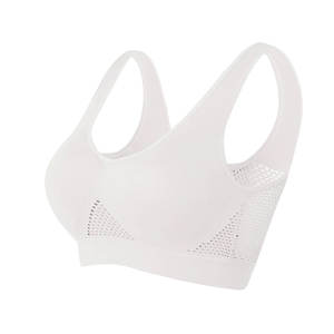 Vêtements de sport à monture professionnelle Soutien-gorge de sport sans fil de haute qualité Haut de yoga respirant antichoc avec fonctionnalités réglables en vente - Product Image 2