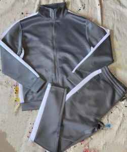 Conjunto de chándal de algodón personalizado de alta calidad unisex con logotipo personalizado y conjunto de joggers de diseño único - Product Image 3