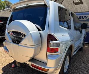 มิตซูบิชิ ปาเจโร 3.5 GLS ออโต้ ปี 2000 มือสอง พวงมาลัยซ้าย/ขวา - Product Image 3