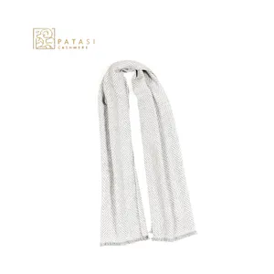 Premium Luxe Kasjmier Visgraat Patroon Uitlaatdemper Sjaal Voor Vrouwen Kleurrijke Vierkante Stijl Voor Winter Beschikbare Bulkkorting