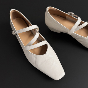 Ballerines en cuir véritable blanc laiteux pour femmes bout pointu dames ballerines femme chaussure petit bloc talon sandales à lanières - Product Image 3