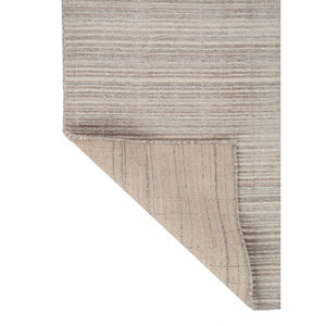 พรมทอมือลายทางสีเทาและดำ ทำจากขนสัตว์และไหมไผ่ สำหรับใช้ในบ้าน-HWJ-01 - Product Image 5