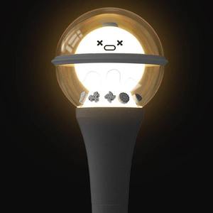 แท่งไฟคอนเสิร์ตเคป๊อปพร้อมตัวควบคุม DMX 15 สี ปรับแต่งได้ ใช้สำหรับงานรับปริญญา รอมฎอน ดิวาลี ใช้แบตเตอรี่ - Product Image 4