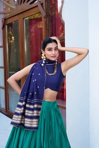 Elegante Chanderi Silk Lehenga Choli para mujer, proveedor mayorista a granel, FashionHarbour - Product Image 6