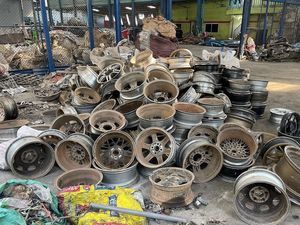 Best Aluminum Wheel Hub <b>Scrap</b> Alloy Wheel Recycling Material with 99.90% Al Content for <b>Metal</b> <b>Scrap</b> Processing - Product Image 3