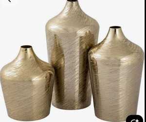 Florero de Piso Alto de Metal Dorado Martillado de Lujo al por Mayor, Centro de Mesa de Aluminio Moderno Hecho a Mano para Bodas, Decoración de Vestíbulo de Hotel - Product Image 4