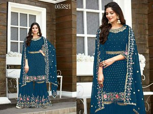Ensemble Kurti, Bas et Dupatta pour Femme, en Tissu 100% Fausse Fourrure Non Cousu, Multicolore, avec Broderie et Sequins, Longueur Standard, pour Soirée - Product Image 3