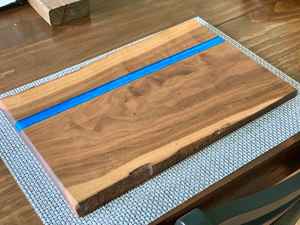 วัสดุผสมผสานระหว่างไม้เนื้อแข็งจากเขียงธรรมชาติกับเรซินอีพ็อกซี่ทำให้เกิดการทำงานที่ลงตัวของสิ่งเหล่านี้ - Product Image 2