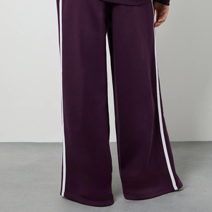 Pantalon de survêtement uni pour femme à rayures latérales et coupe droite large / Prix de gros avec logo personnalisé – Style décontracté - Product Image 6